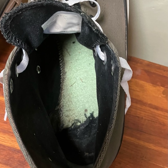 Men’s gray high top converse all star size 11 shoes - Picture 8 of 10